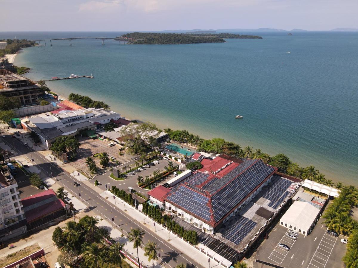 Queenco Hotel & Casino Σίχανουκβιλ Εξωτερικό φωτογραφία